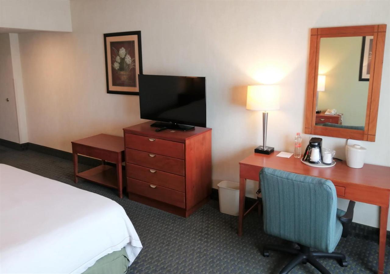 Holiday Inn Express & Suites Toluca Zona Aeropuerto By Ihg Kültér fotó