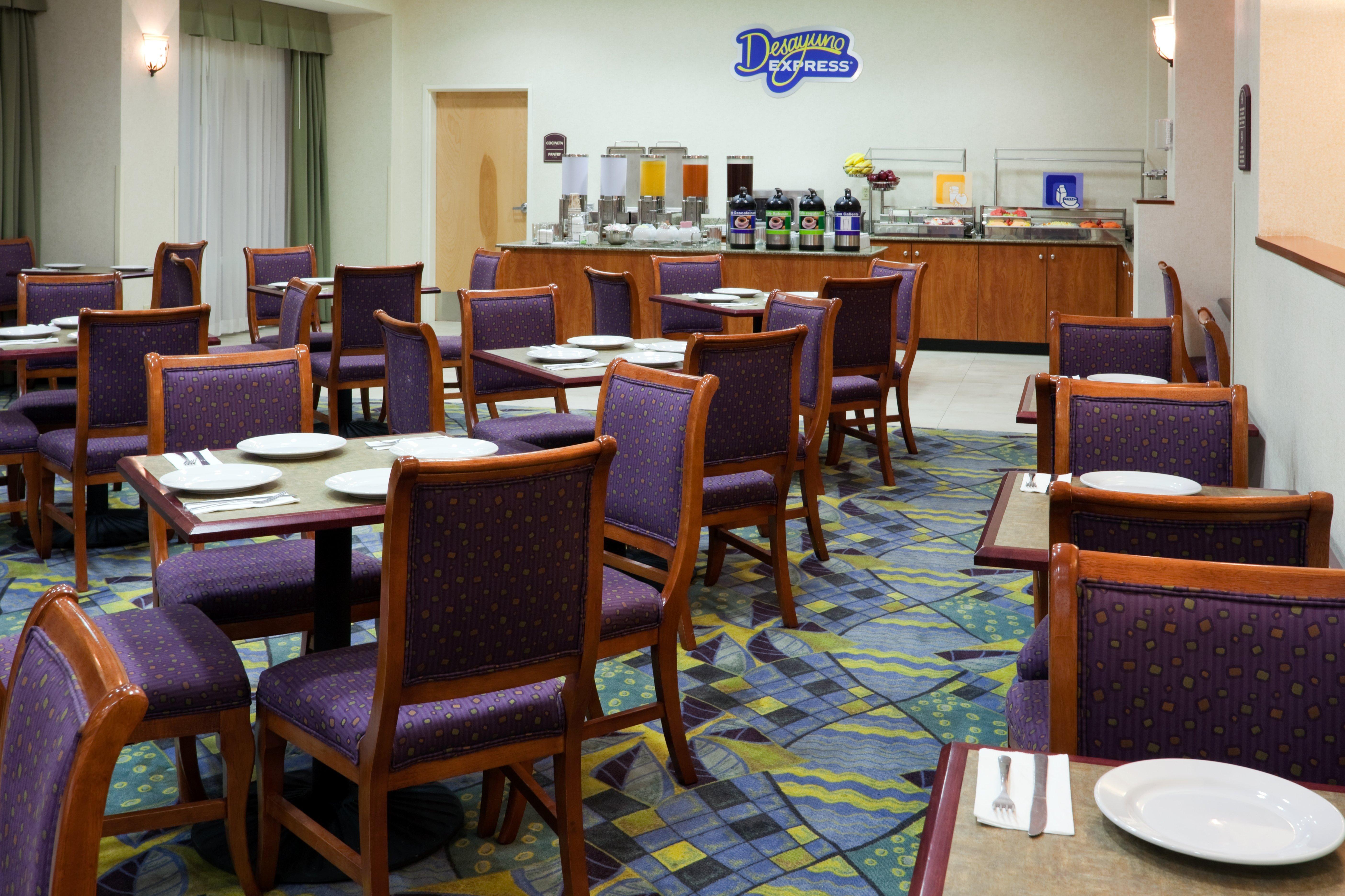 Holiday Inn Express & Suites Toluca Zona Aeropuerto By Ihg Kültér fotó