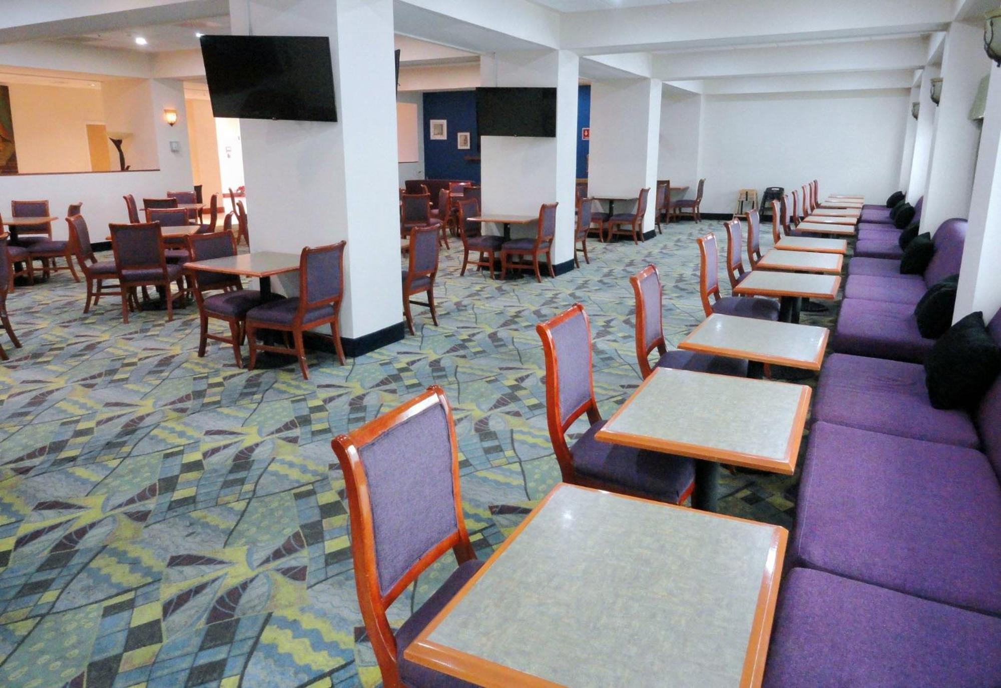Holiday Inn Express & Suites Toluca Zona Aeropuerto By Ihg Kültér fotó